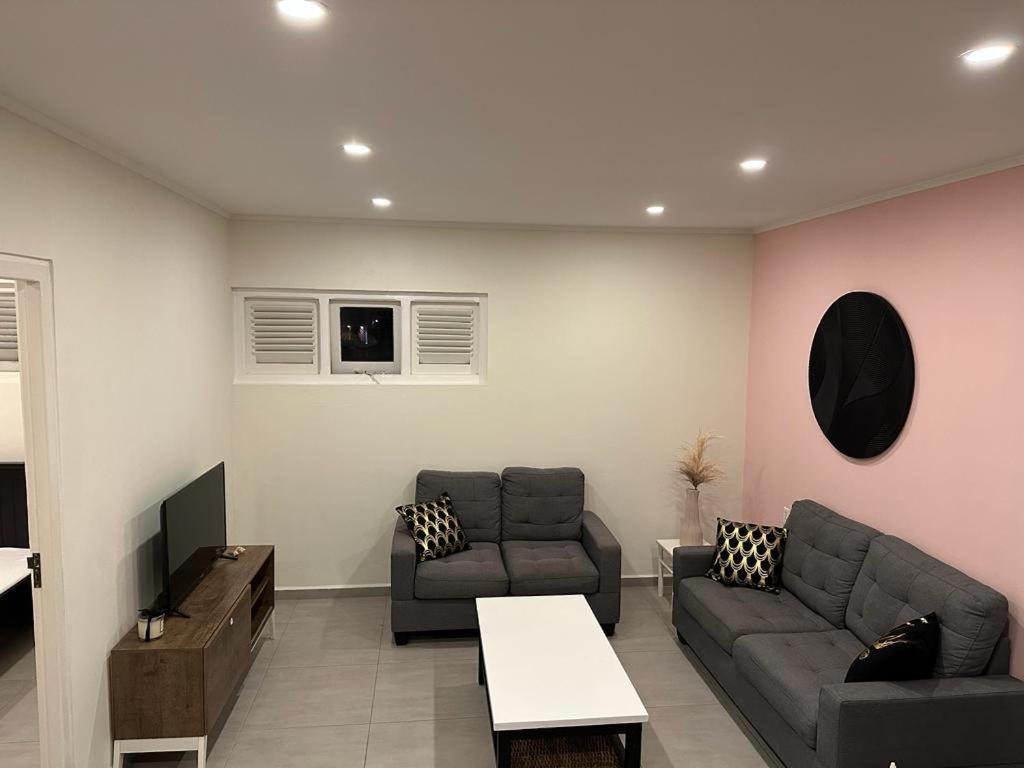 וילמסטאד Windmill Apartments Curacao מראה חיצוני תמונה