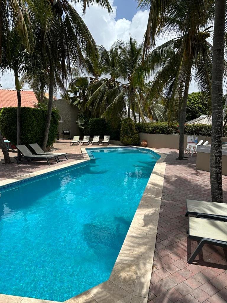 וילמסטאד Windmill Apartments Curacao מראה חיצוני תמונה